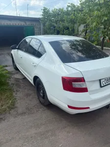 Продам Шкода Октавия A7 2015 года Цена 600 тыс руб