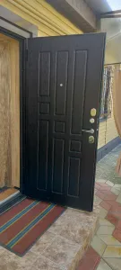 Продам входную металлическую