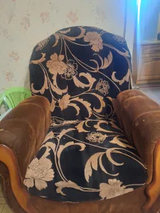 Продам диван и кресло