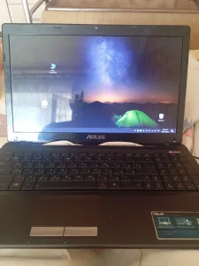 Продам ноутбук asus x53b в очень хорошем