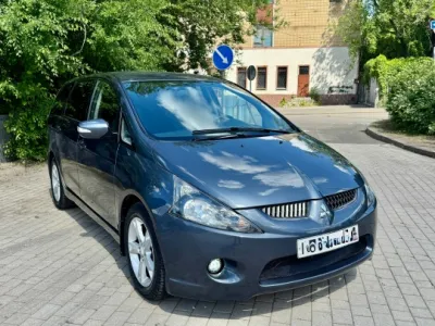 Продаю Mitsubishi GRANDIS