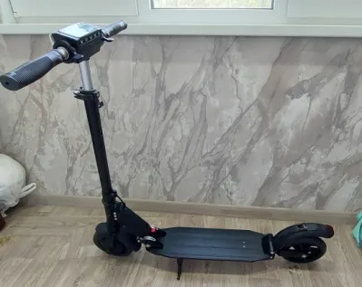 Продам электросамокат Kugoo s3 Мотор 350w Пробег