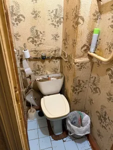 ПРОДАМ 2-комнатную квартиру в г. Харцызске