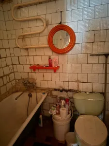 ПРОДАМ 2-комнатную квартиру в г. Харцызске
