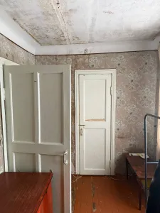 ПРОДАМ 2-комнатную квартиру в г. Харцызске