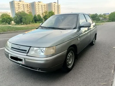 Продам ваз 2110