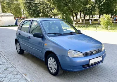 Продаю Лада Калина 2008 года выпуска.Автомобиль в