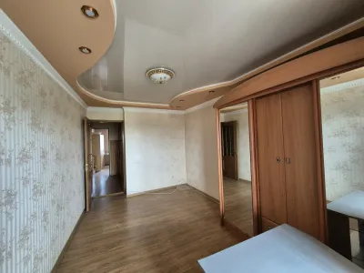 Продам 3х к.кв.