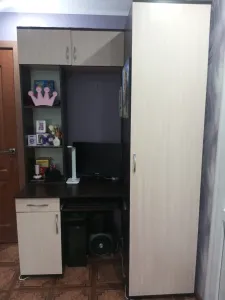 Продам б/у угловую