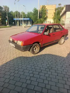 Продаю 21099