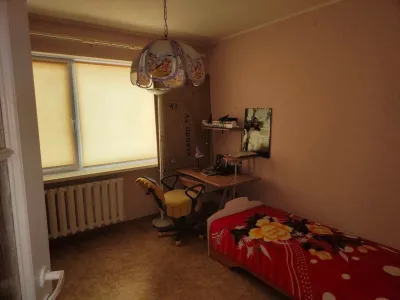 Продаётся трёхкомнатная квартира
