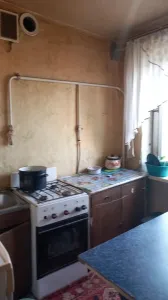 Продам квартиру 3х комнатную Г Енакиево.