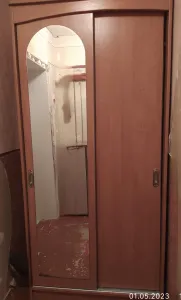 Продам стол 2т.р
