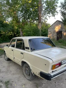 Продам ваз 21063