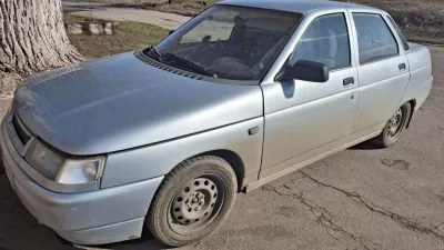 Енакиево. Ваз 2110. 2002