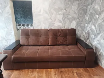 Продам диван в хорошем состоянии