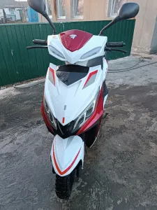 Продам скутер пробег 350км цена 75000р торг