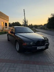 Продам BMW e39 на полном