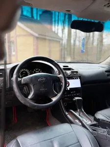 Nissan Maxima 2.0 v6 2002г Двигатель работает