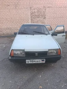 Продам машину ваз 2109