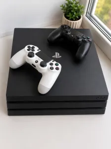 Продам Sony Playstation 4 Pro