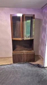 Шкафы с полками