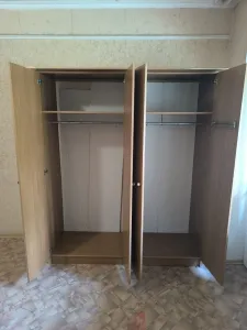 Бесплатно отдам шкаф. Донецк