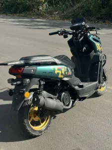 Продам скутер 170сс Tank Скутер в довольно