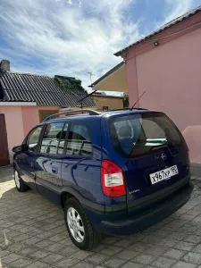 Opel Zafira Опель Зафира 2004 год выпуска