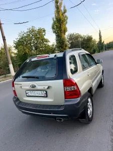Продам Kia Sportage 2006 год 2 владелеца