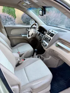Продам Kia Sportage 2006 год 2 владелеца