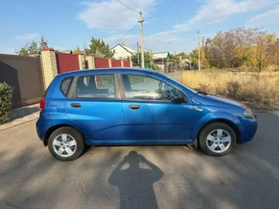 Продам Chevrolet Aveo пробег 230 хорошем