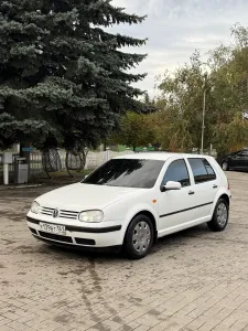 Продам Volkswagen Golf 4 1999г С мотор 1.4 АТМО