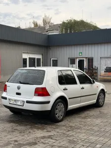 Продам Volkswagen Golf 4 1999г С мотор 1.4 АТМО