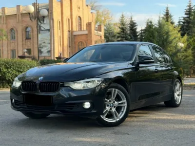 BMW F30 , 318