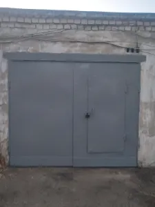 Продам гараж! Центр города Донецка