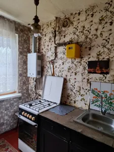 ПРОДАЕТСЯ КРУПНОГАБОРИТНАЯ 2 комн