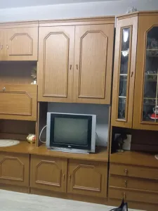 Стенка в гостиную в отличном состоянии
