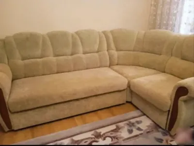Срочно продам диван