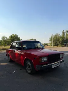 ВАЗ 2107 75₽ (2107 турбо) стоит Эур