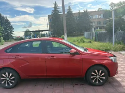 Продам Веста цена 620 тысяч срочно все вопросы по