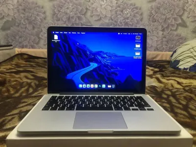 Продам MacBook Pro 13’ , отличный ноутбук
