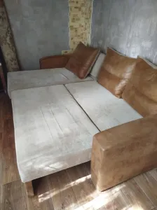 Продам диван Цена 15.000р