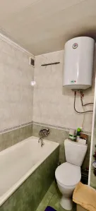 Продаю 1к на Даках