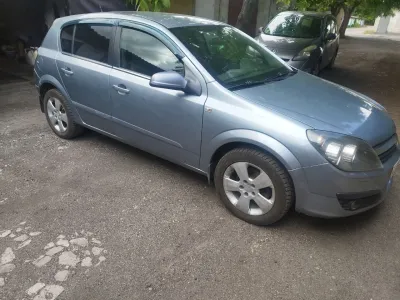 Продам Opel Astra H 1.6 бензин 2006г