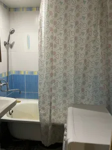 Продам 3-х комнатную квартиру, г. Енакиево
