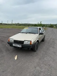 Продаю ваз 2109