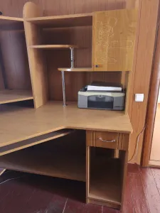 Продам письменный стол