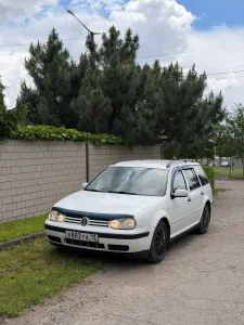 Всего 299,000 Volkswagen Golf 4