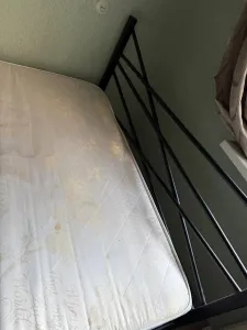 Продам металлическую кровать
